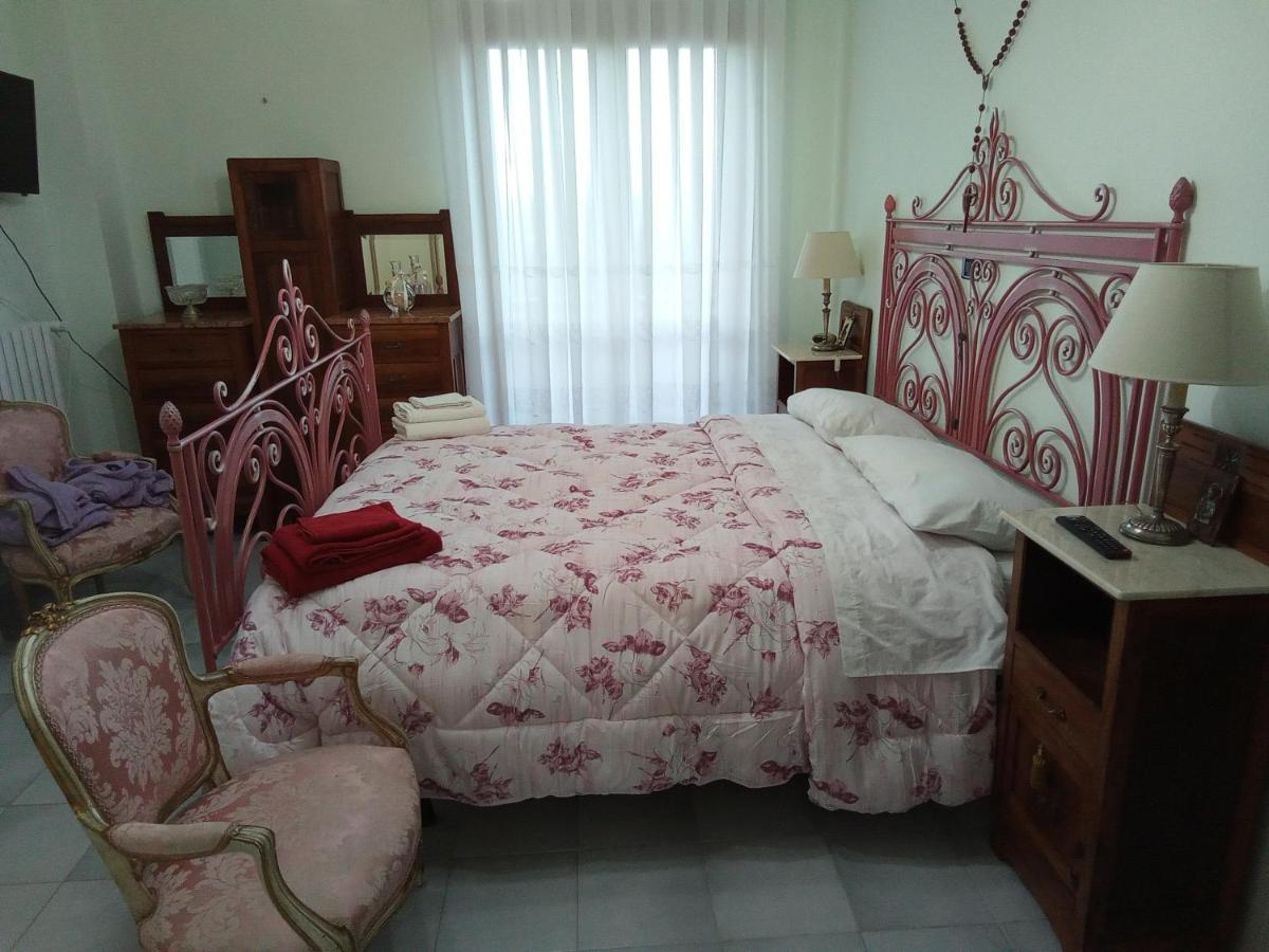 Villa Casa Ginefra à Tito Extérieur photo